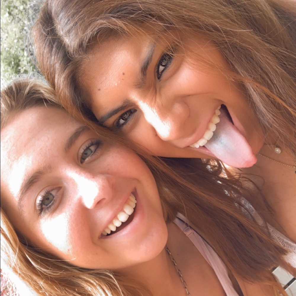 Meet your Posher, Rocio